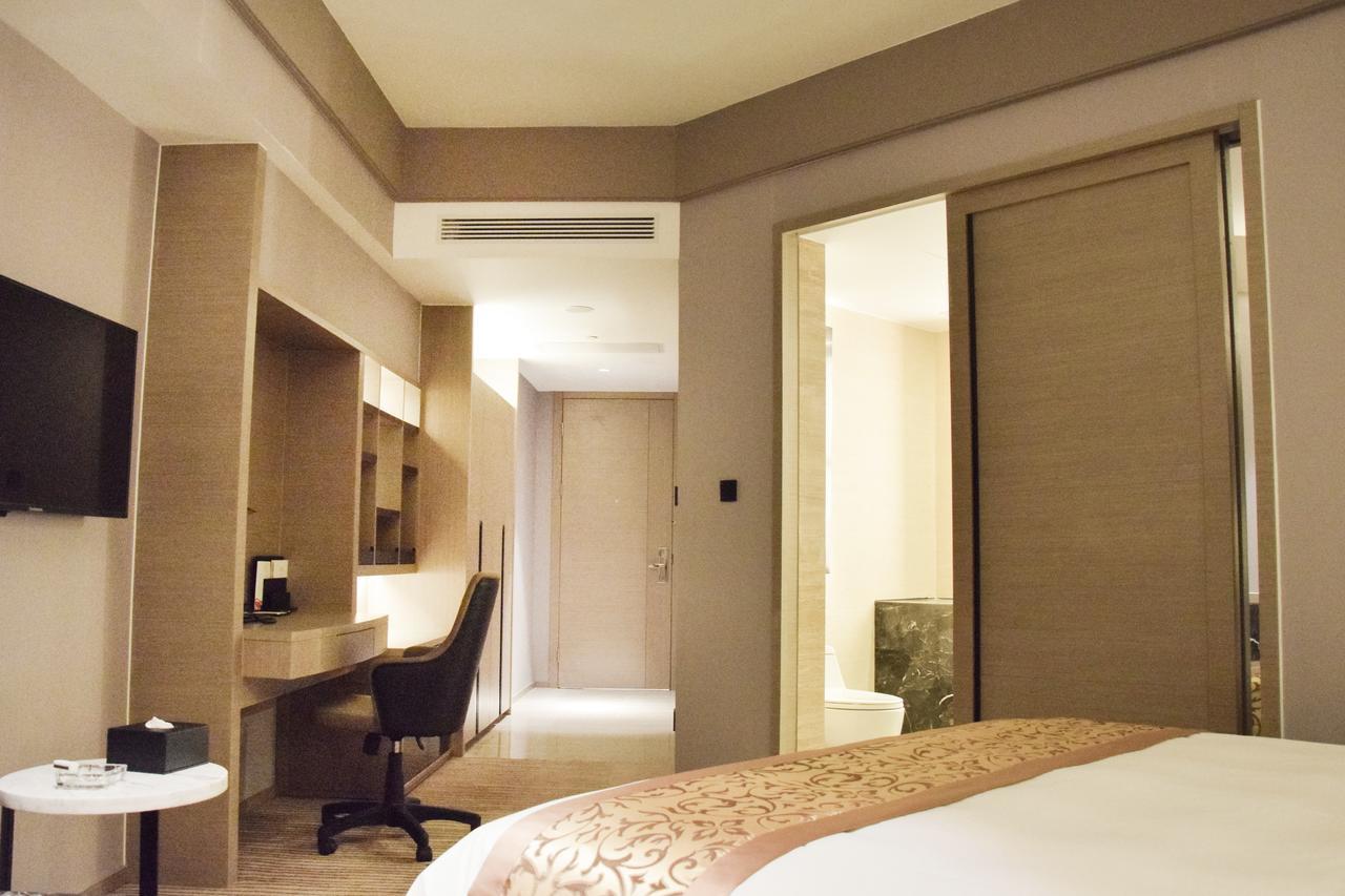 Rayfont Hotel Chengdu Longquanyi Esterno foto