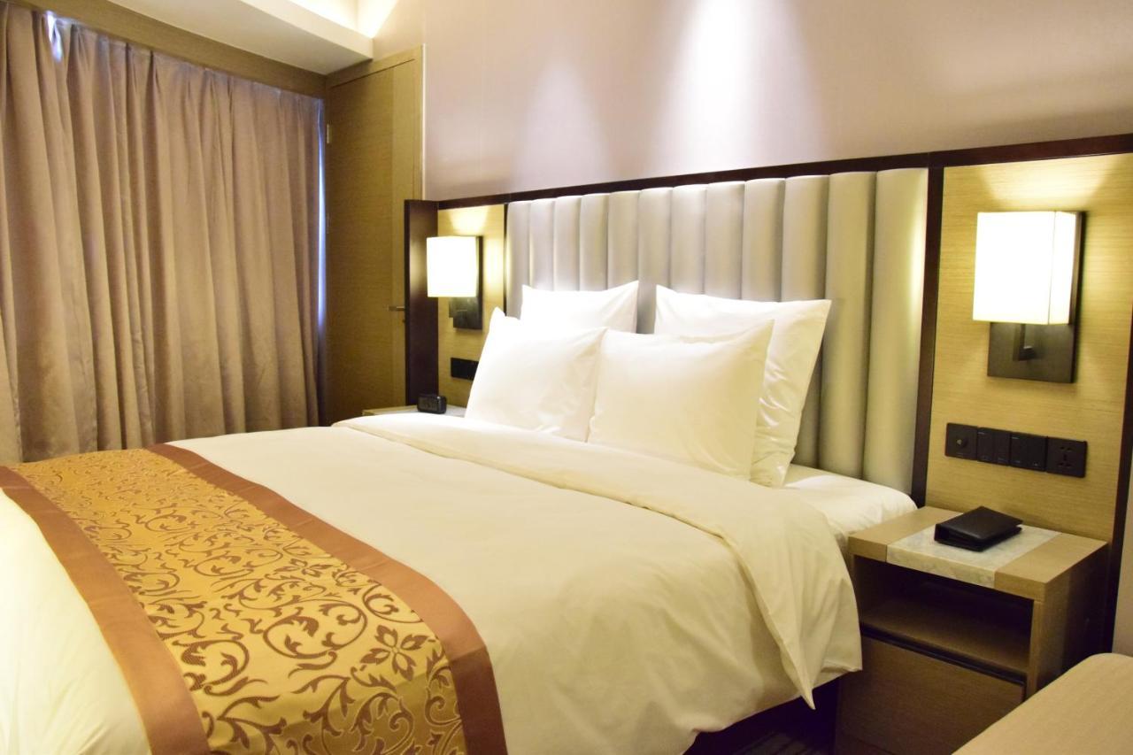 Rayfont Hotel Chengdu Longquanyi Esterno foto